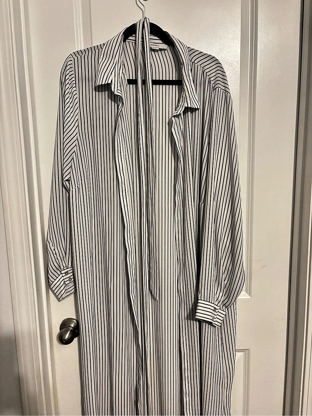 Forever 21 Striped Maxi Dress in White & Black Size 3X